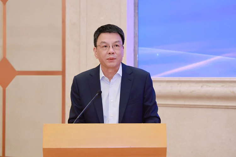 1716427135587014930.jpg 4.jpg