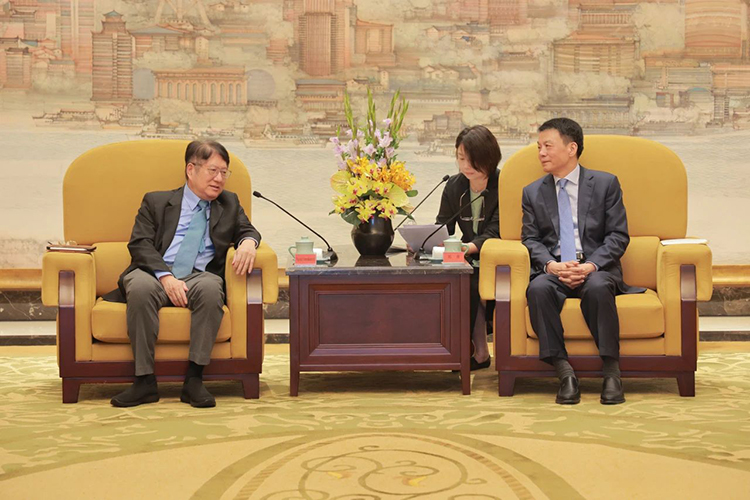 1752542003354080346.jpg 1.jpg